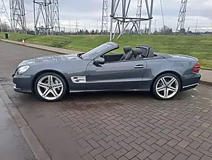 Used 2010 Mercedes-Benz Sl Grey - Interior and Exterior details 4