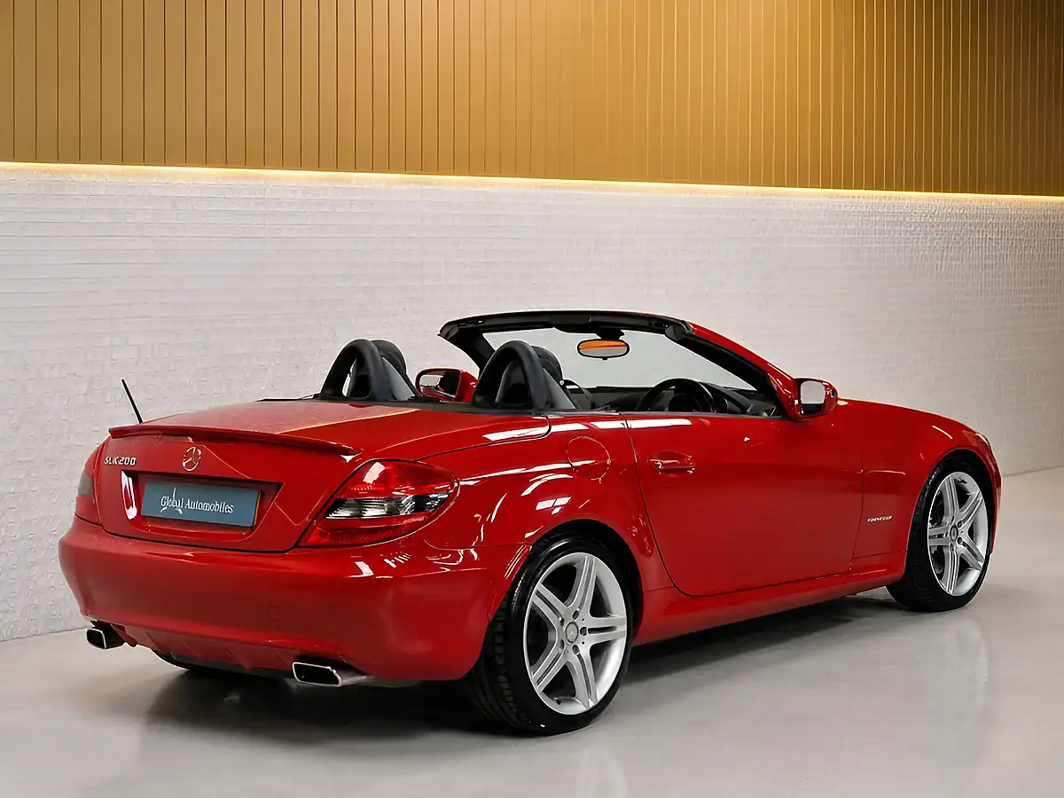 Used 2010 Mercedes-Benz Slk 200 Fire Opal Red - Interior and Exterior details 10