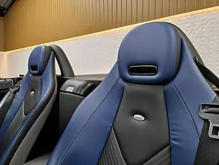 Used 2010 Mercedes-Benz Slk Designo Designo Mauritius Blue - Interior and Exterior details 15