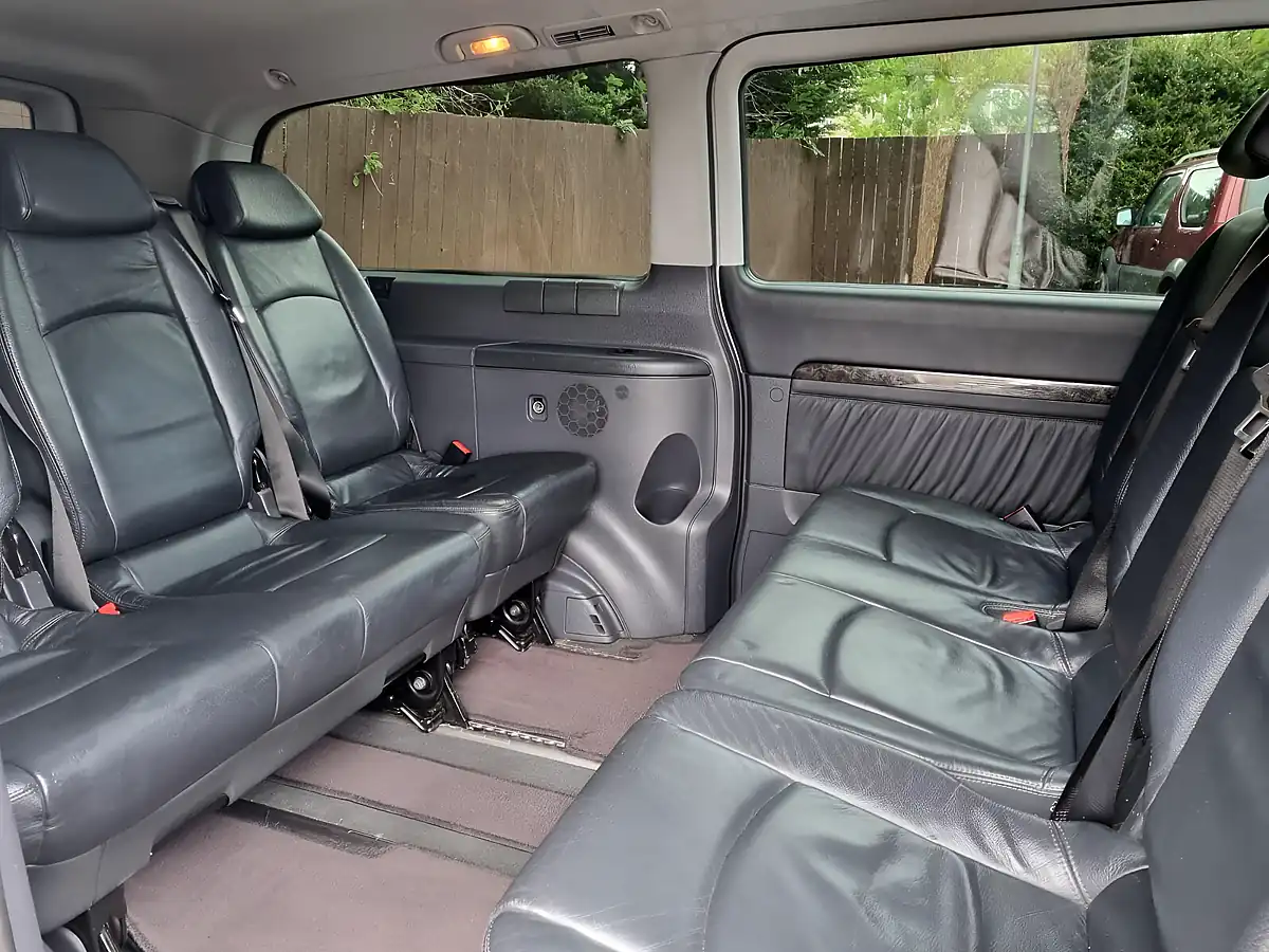 Used 2010 Mercedes Viano Ambiente Silver - Interior and Exterior details 16
