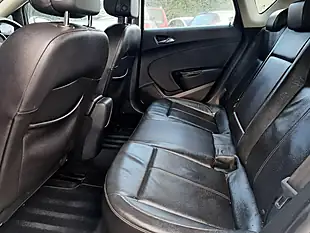 Used 2010 Mercedes Viano Ambiente Silver - Interior and Exterior details 17