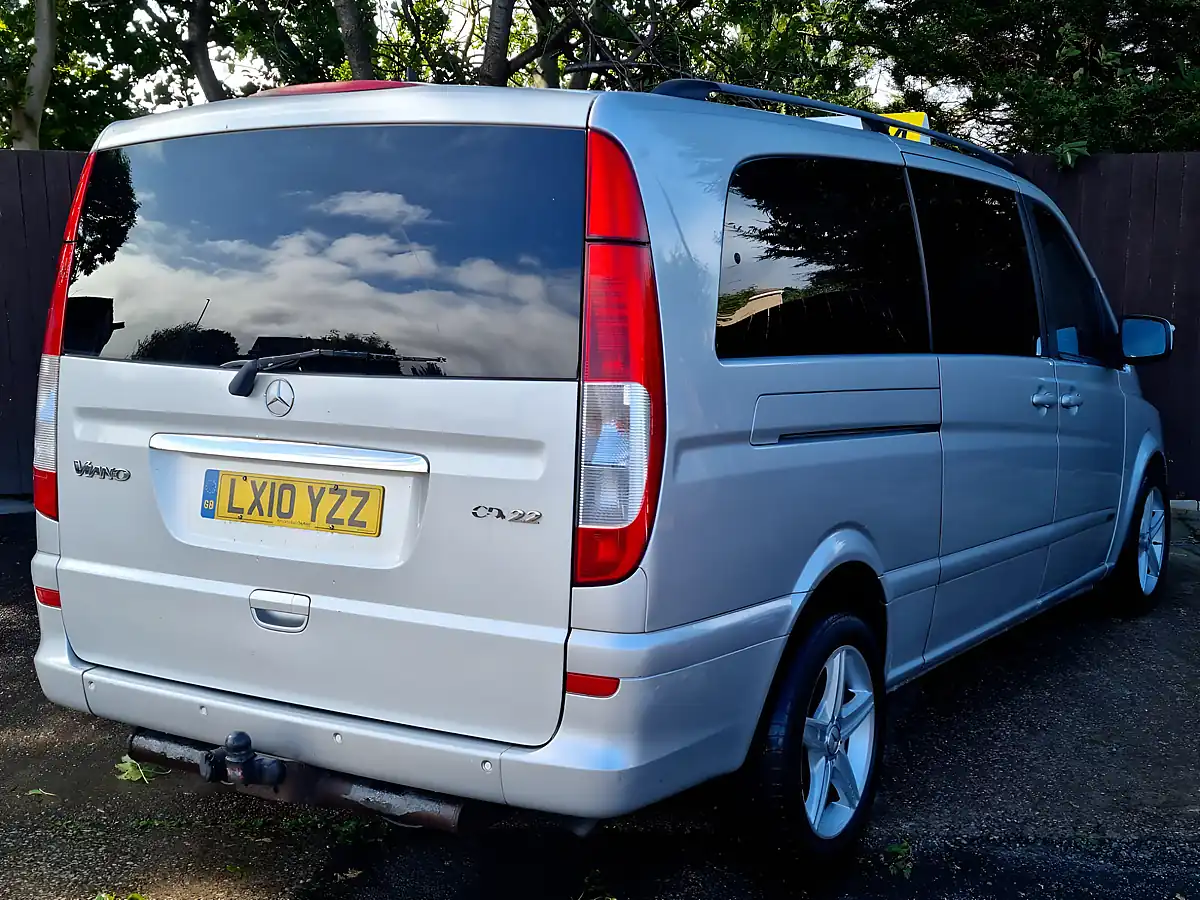 Used 2010 Mercedes Viano Ambiente Silver - Interior and Exterior details 8