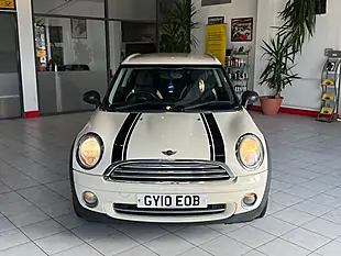 Used 2010 MINI Clubman One White - Interior and Exterior details 4