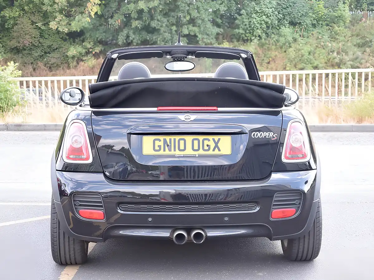 Used 2010 MINI Convertible Cooper S Black - Interior and Exterior details 6