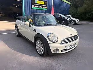 Used 2010 MINI Convertible Cooper White - Interior and Exterior details 6