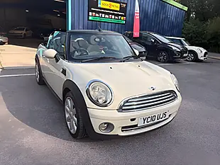 Used 2010 MINI Convertible Cooper White - Interior and Exterior details 7