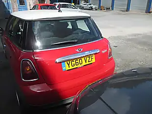 Used 2010 MINI Cooper Red - Interior and Exterior details 3