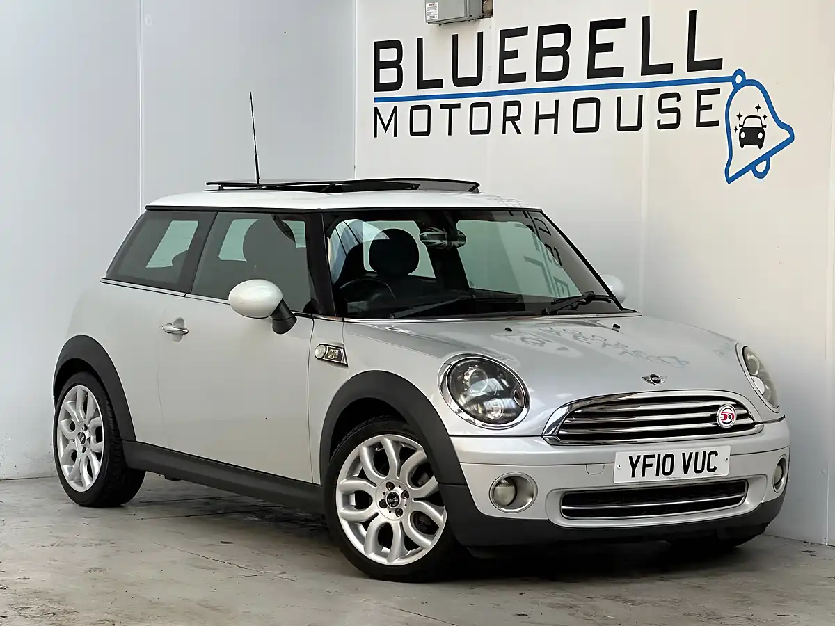 Used 2010 MINI Hatch Cooper Camden White Silver - Front View