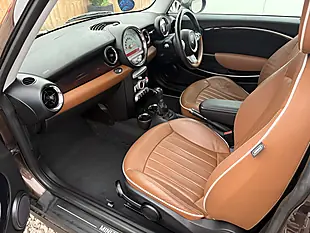 Used 2010 MINI Hatch Cooper Mayfair 50th Edition Brown - Interior and Exterior details 13