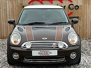 Used 2010 MINI Hatch Cooper Mayfair 50th Edition Brown - Interior and Exterior details 2