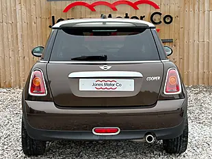 Used 2010 MINI Hatch Cooper Mayfair 50th Edition Brown - Interior and Exterior details 7