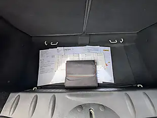 Used 2010 MINI Hatch Cooper White - Interior and Exterior details 14