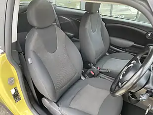 Used 2010 MINI Hatch One (pepper Pack) Interchange Yellow - Interior and Exterior details 15