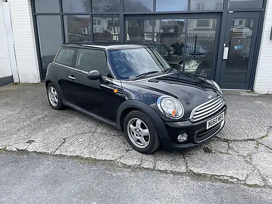 2010 MINI Hatch One (Pepper Pack)