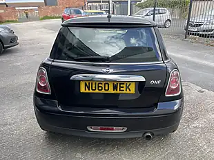 Used 2010 MINI Hatch One (pepper Pack) Midnight Black Metallic - Interior and Exterior details 6