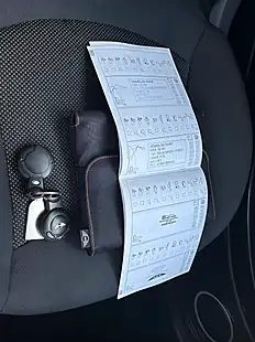 Used 2010 MINI Hatch One Silver - Interior and Exterior details 9