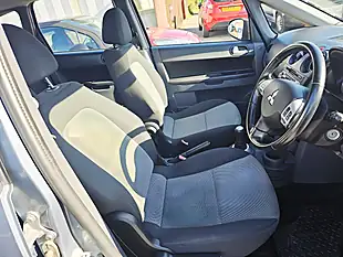 Used 2010 Mitsubishi Colt CZ2 Blue - Interior and Exterior details 9
