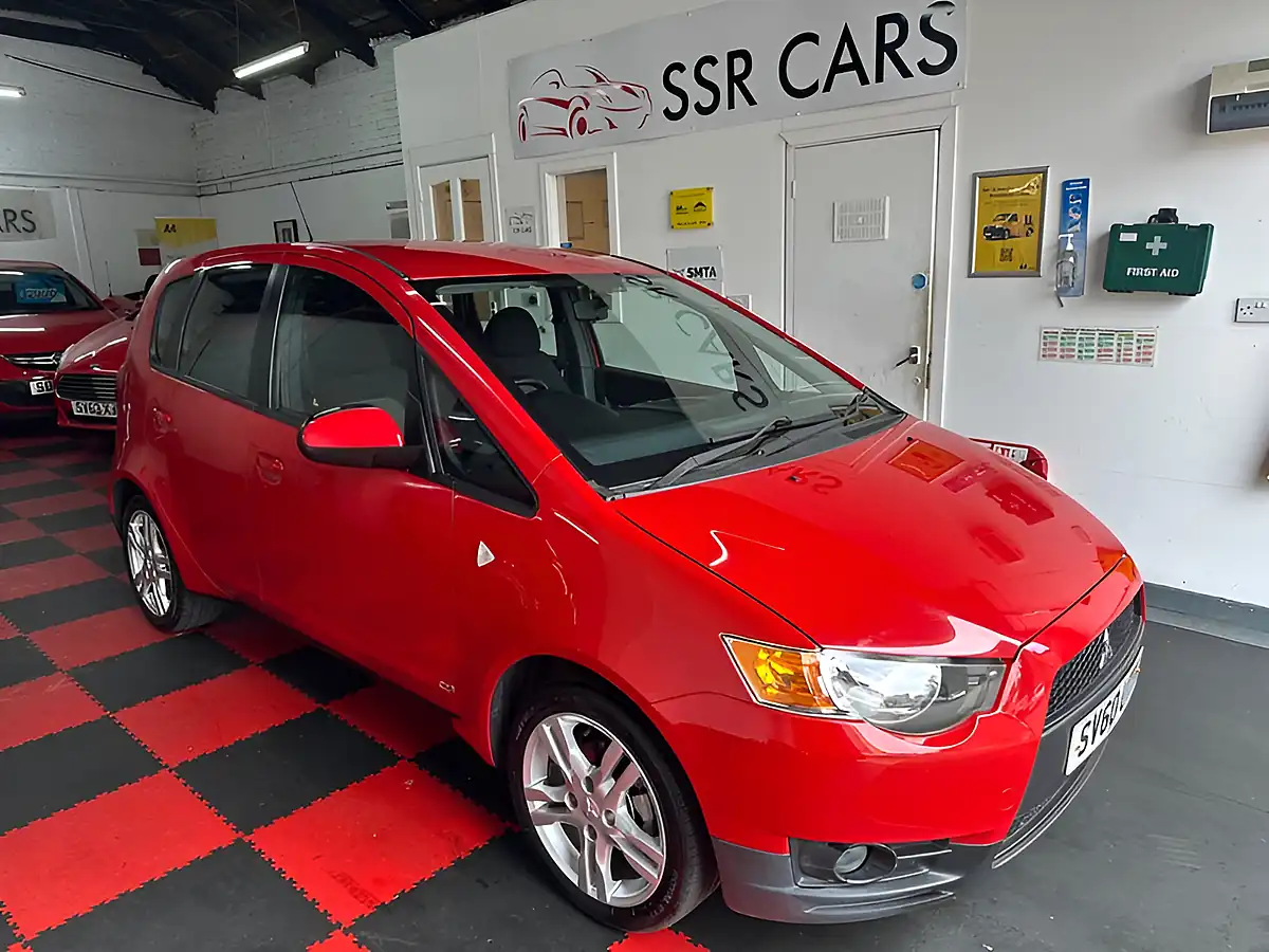 Used 2010 Mitsubishi Colt CZ2 Red - Front View