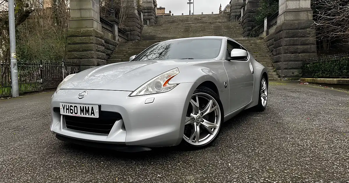 Used 2010 Nissan 370Z GT Silver - Front View