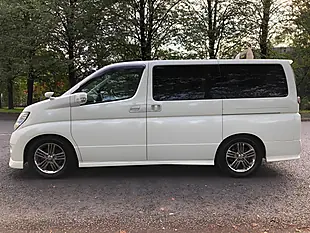 Used 2010 Nissan Elgrand Rider Autech White - Interior and Exterior details 5