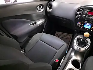 Used 2010 Nissan Juke Acenta Grey - Interior and Exterior details 14