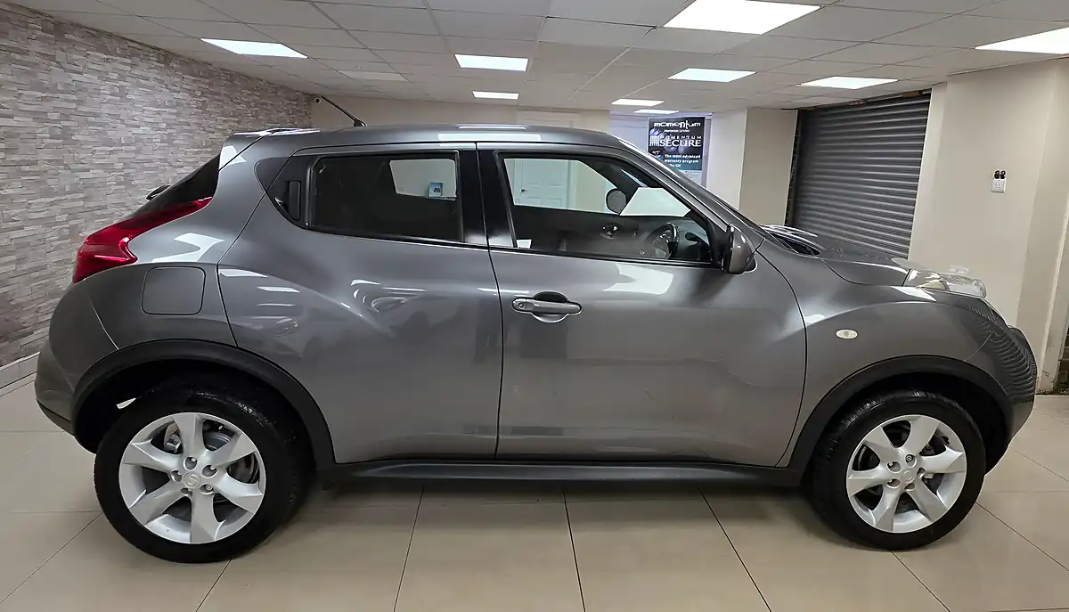 Used 2010 Nissan Juke Acenta Grey - Interior and Exterior details 6
