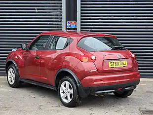 Used 2010 Nissan Juke Visia Red - Interior and Exterior details 8