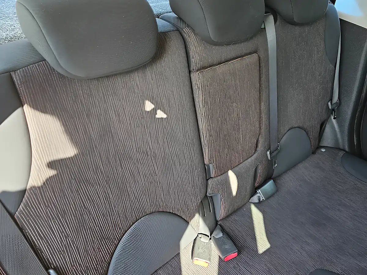 Used 2010 Nissan Note Acenta Blue - Interior and Exterior details 15