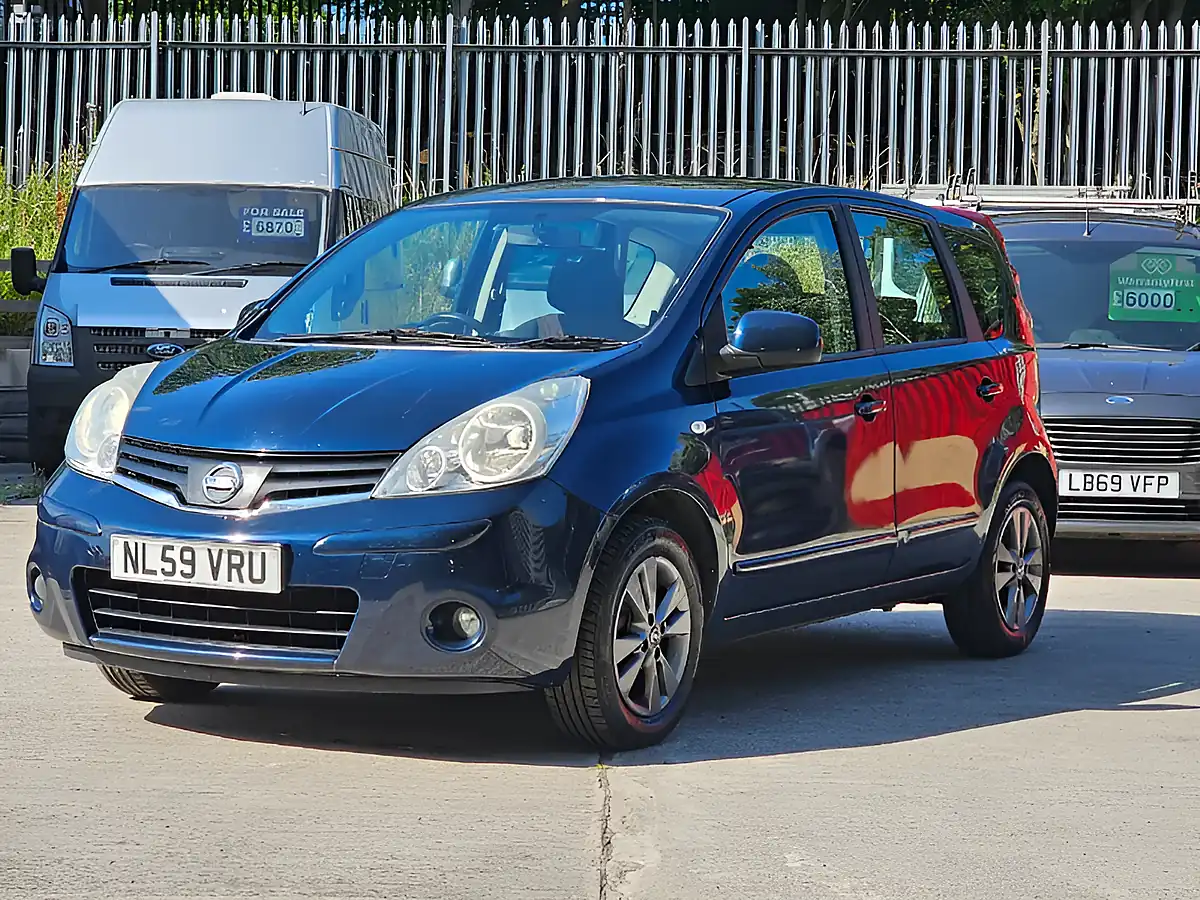 Used 2010 Nissan Note Acenta Blue - Interior and Exterior details 3
