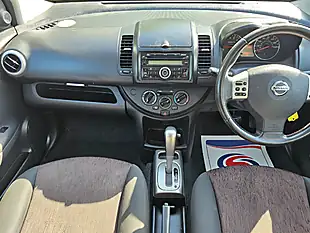 Used 2010 Nissan Note Acenta Blue - Interior and Exterior details 9