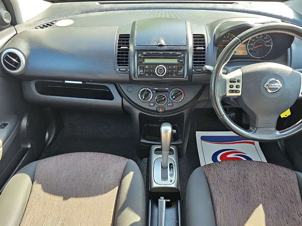 Used 2010 Nissan Note Acenta Blue - Interior and Exterior details 9