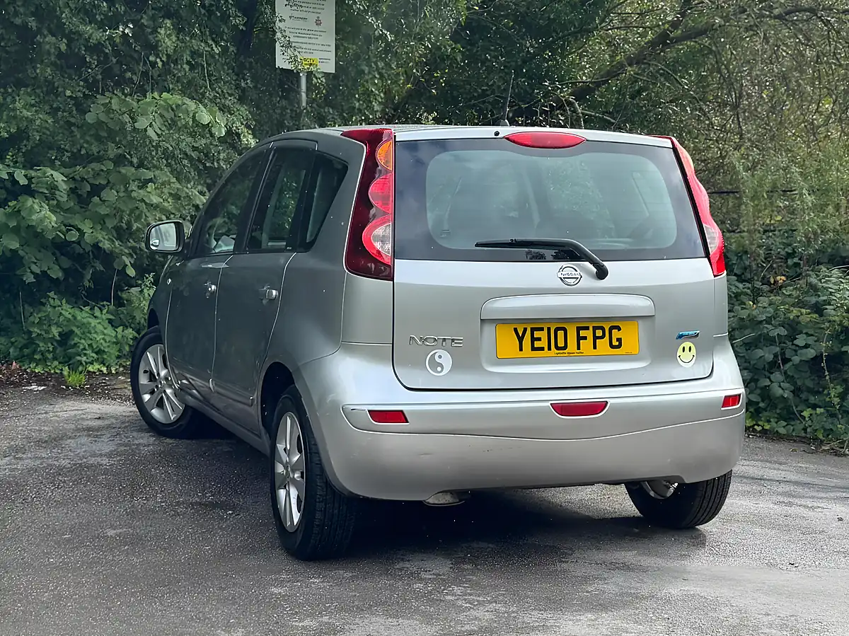 Used 2010 Nissan Note Acenta Silver - Interior and Exterior details 2