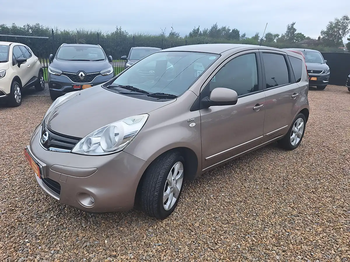 Used 2010 Nissan Note N-Tec Beige - Interior and Exterior details 13