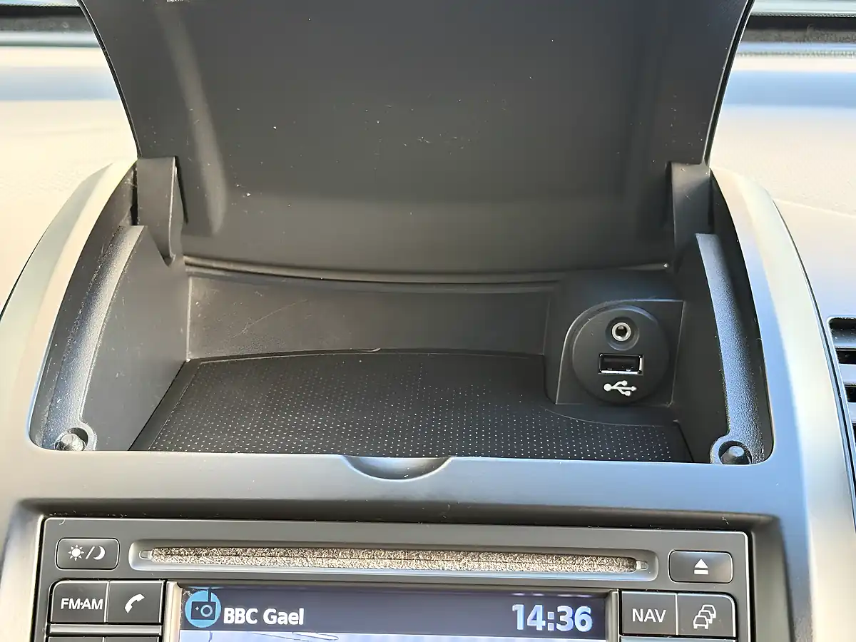 Used 2010 Nissan Note N-Tec Black - Interior and Exterior details 19