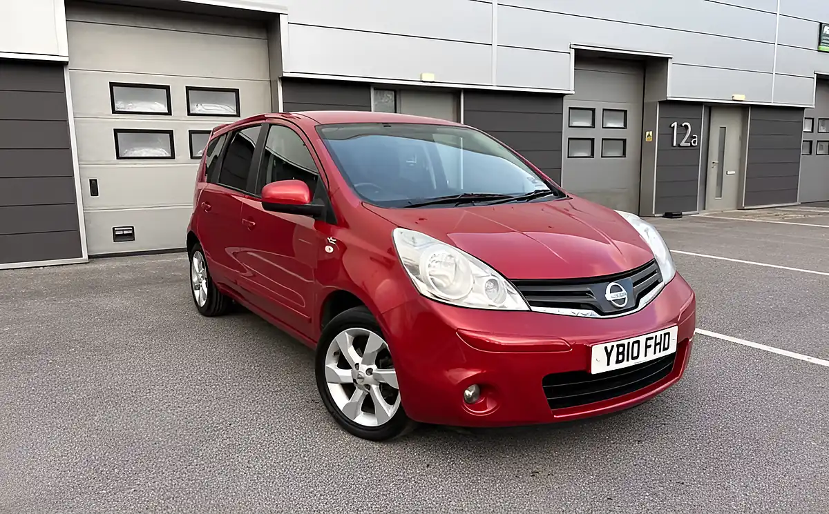 Used 2010 Nissan Note N-Tec Red - Front View