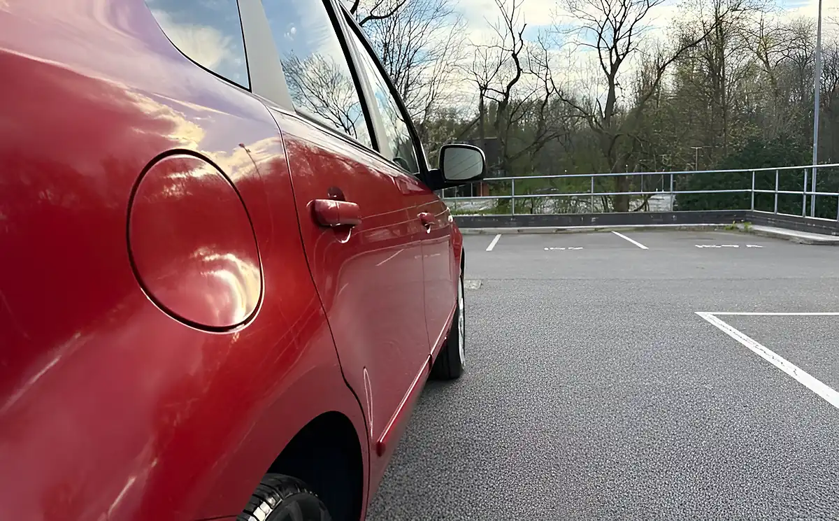 Used 2010 Nissan Note N-Tec Red - Interior and Exterior details 12