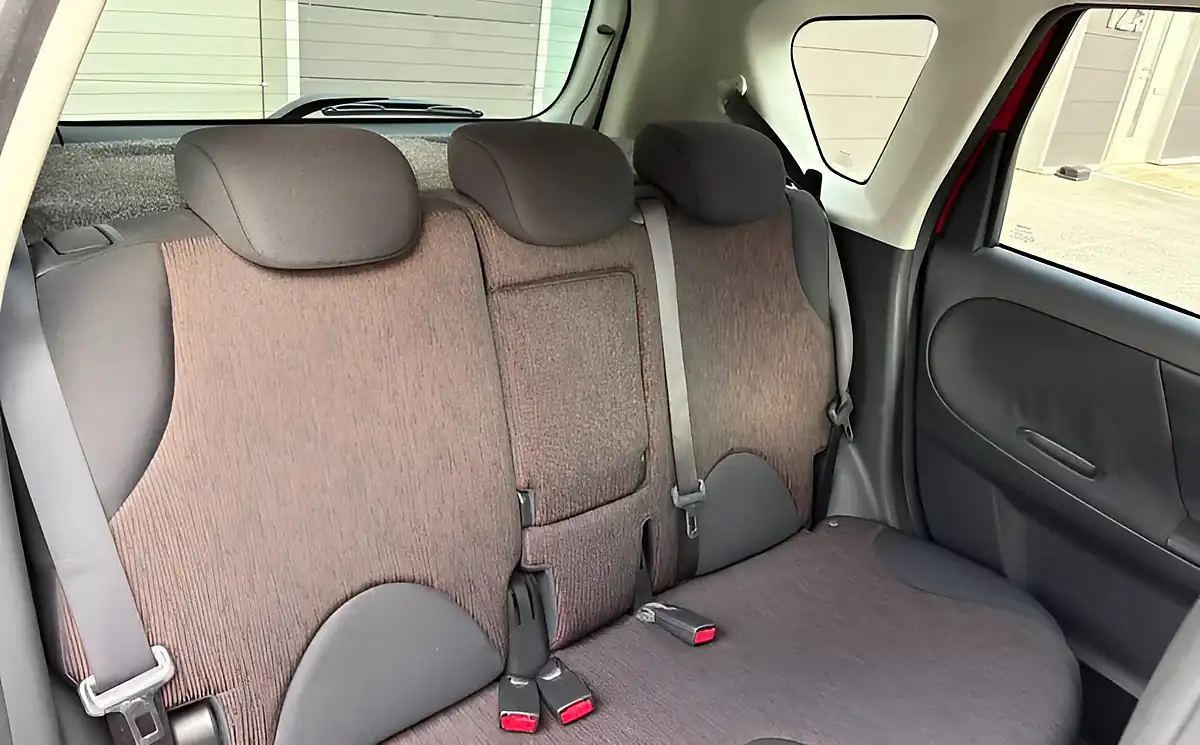 Used 2010 Nissan Note N-Tec Red - Interior and Exterior details 19