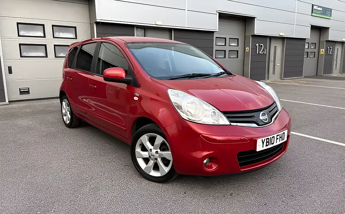 Used 2010 Nissan Note N-Tec Red - Interior and Exterior details 2