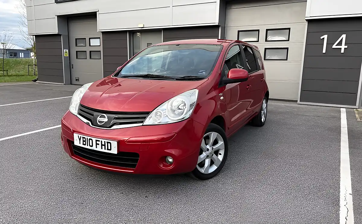Used 2010 Nissan Note N-Tec Red - Interior and Exterior details 4
