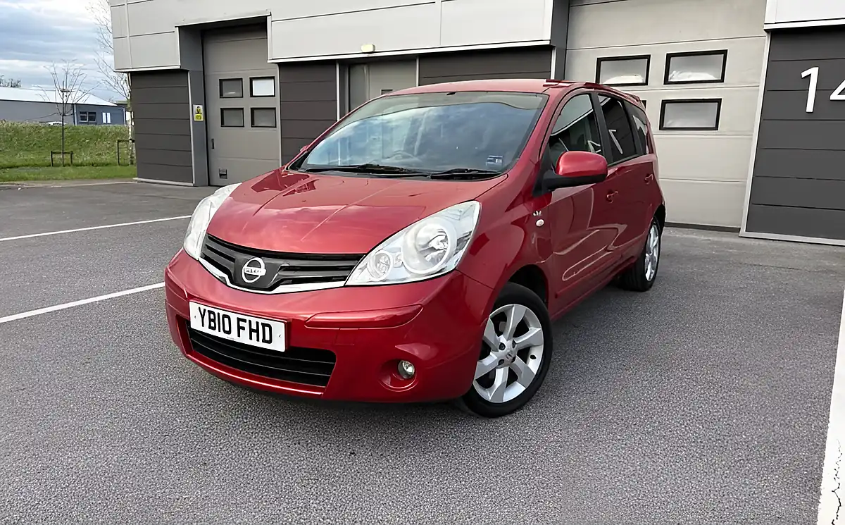 Used 2010 Nissan Note N-Tec Red - Interior and Exterior details 5