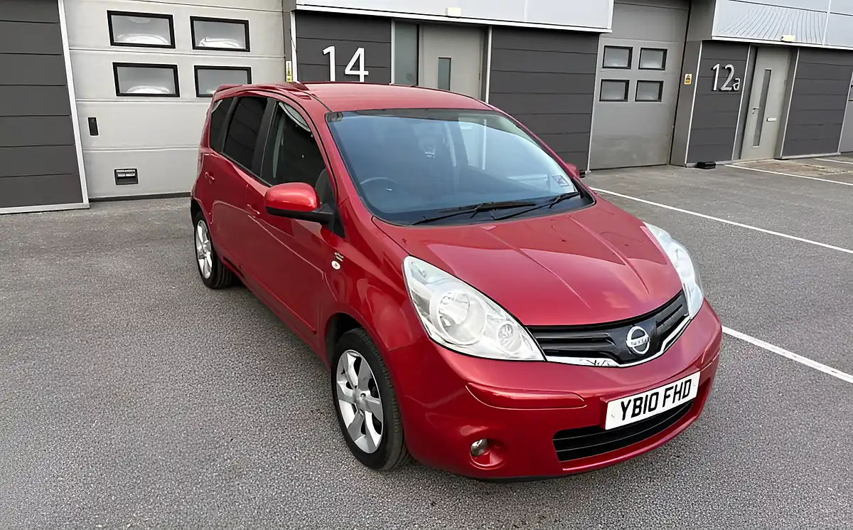 Used 2010 Nissan Note N-Tec Red - Interior and Exterior details 7