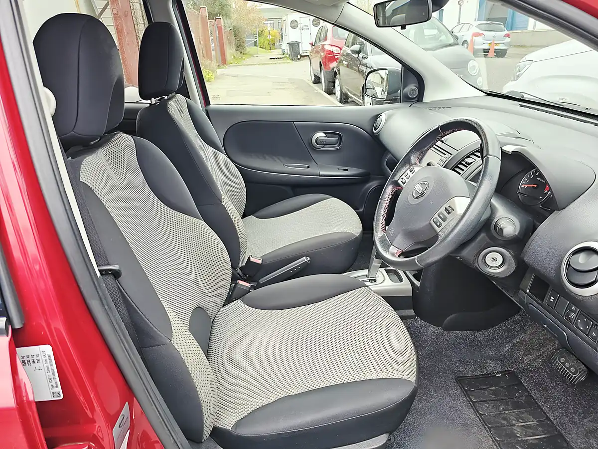 Used 2010 Nissan Note N-Tec Red - Interior and Exterior details 11