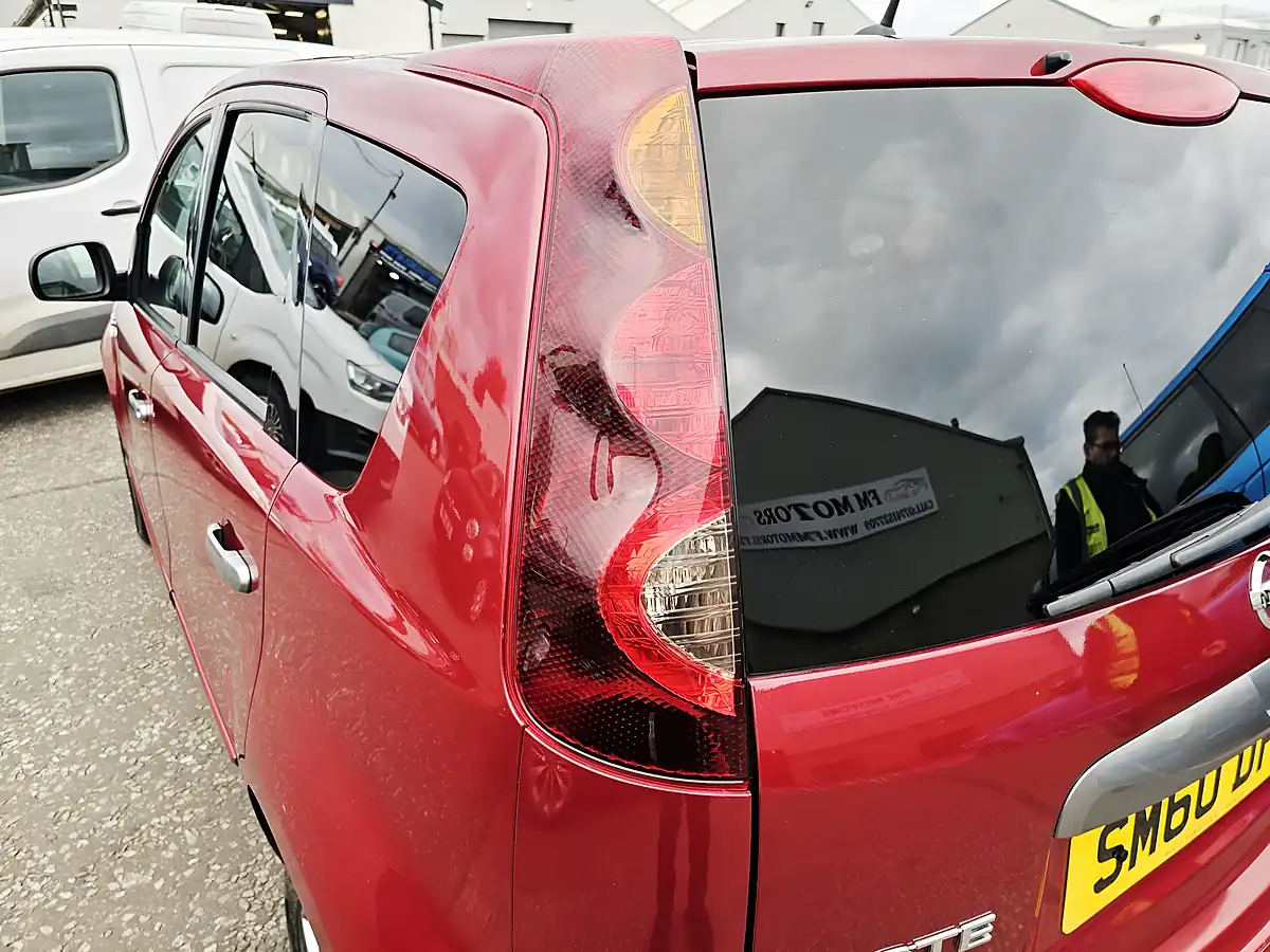 Used 2010 Nissan Note N-Tec Red - Interior and Exterior details 17