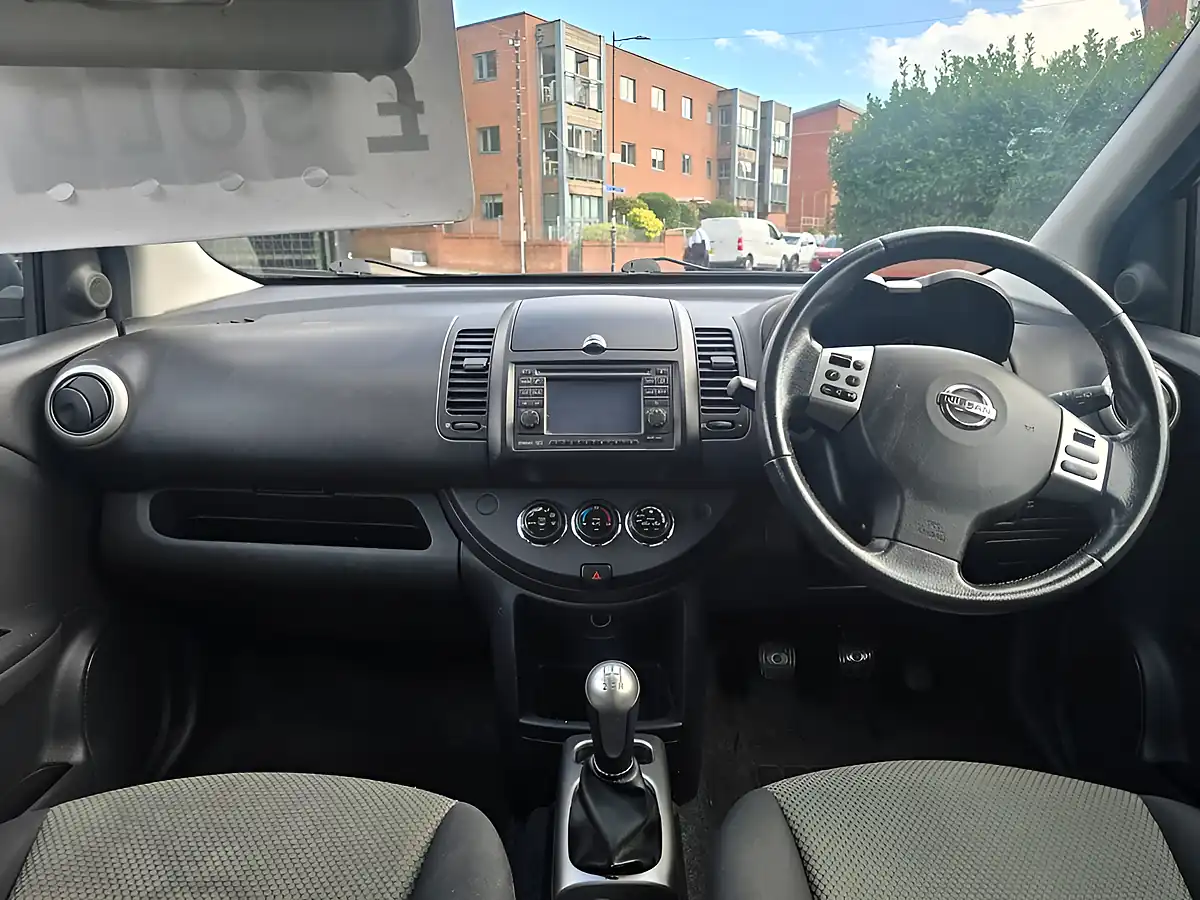 Used 2010 Nissan Note N-Tec Silver - Interior and Exterior details 13