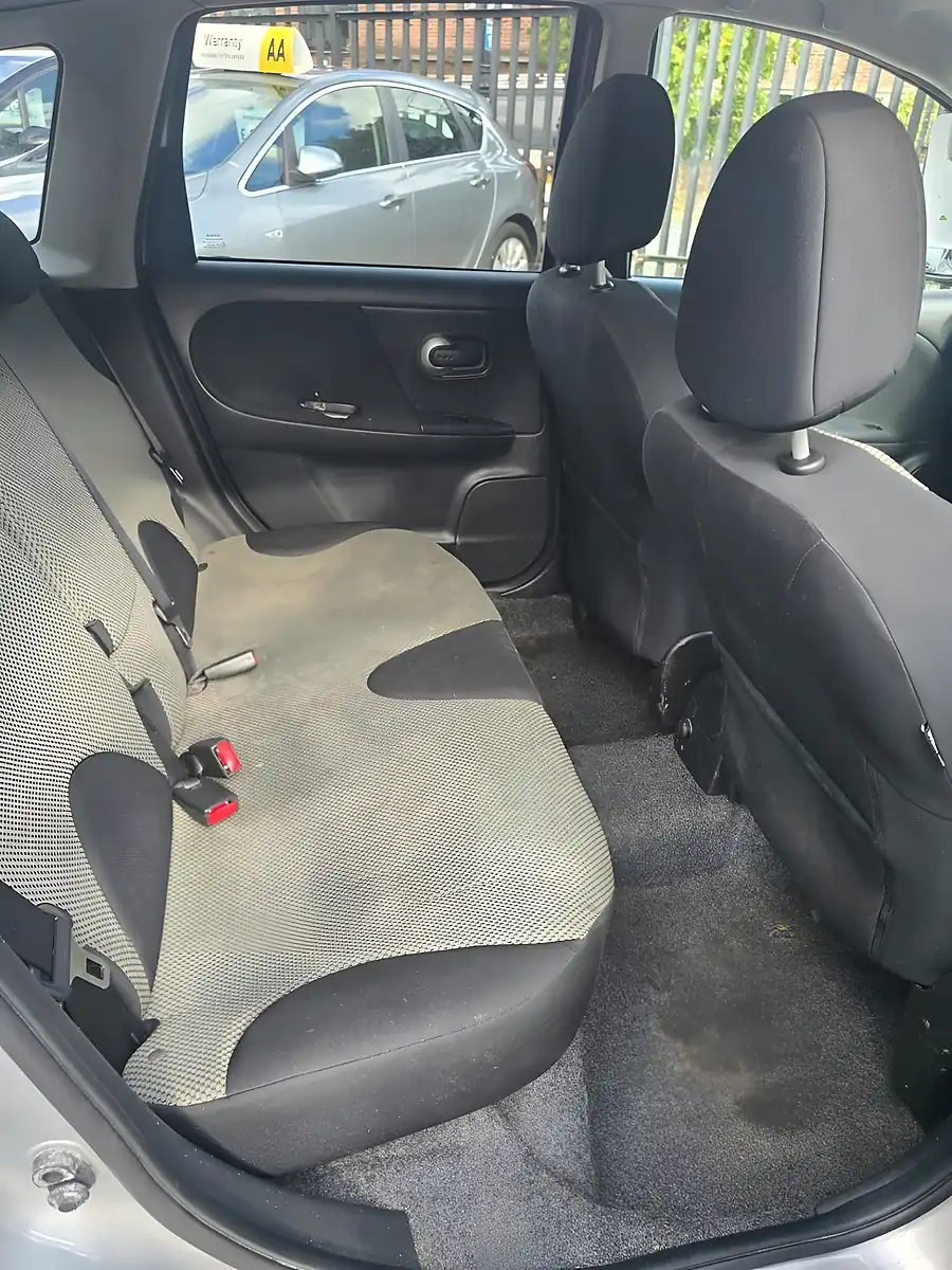 Used 2010 Nissan Note N-Tec Silver - Interior and Exterior details 19