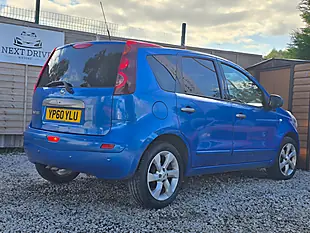 Used 2010 Nissan Note Tekna Blue - Interior and Exterior details 11