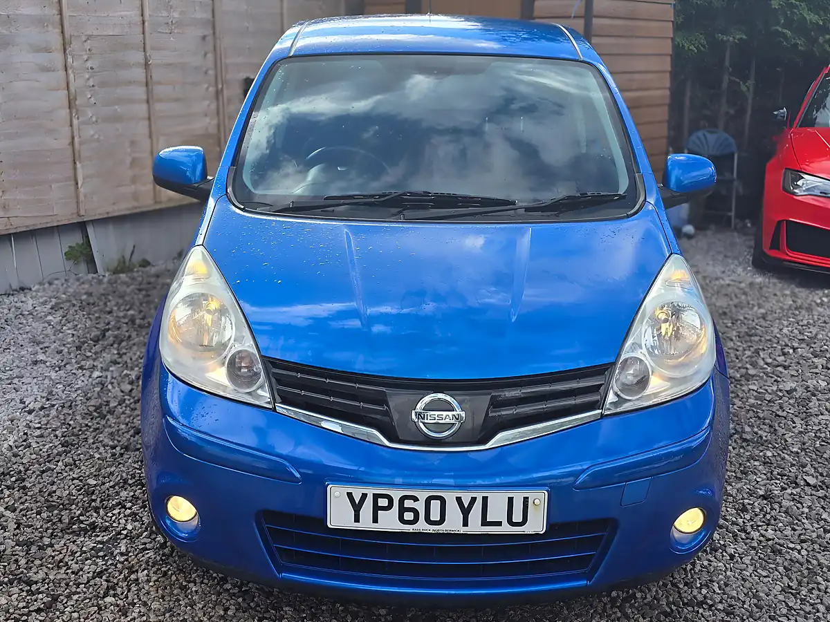 Used 2010 Nissan Note Tekna Blue - Interior and Exterior details 3