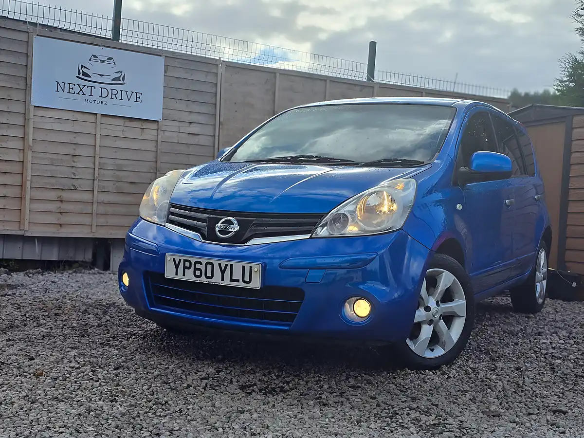 Used 2010 Nissan Note Tekna Blue - Interior and Exterior details 5