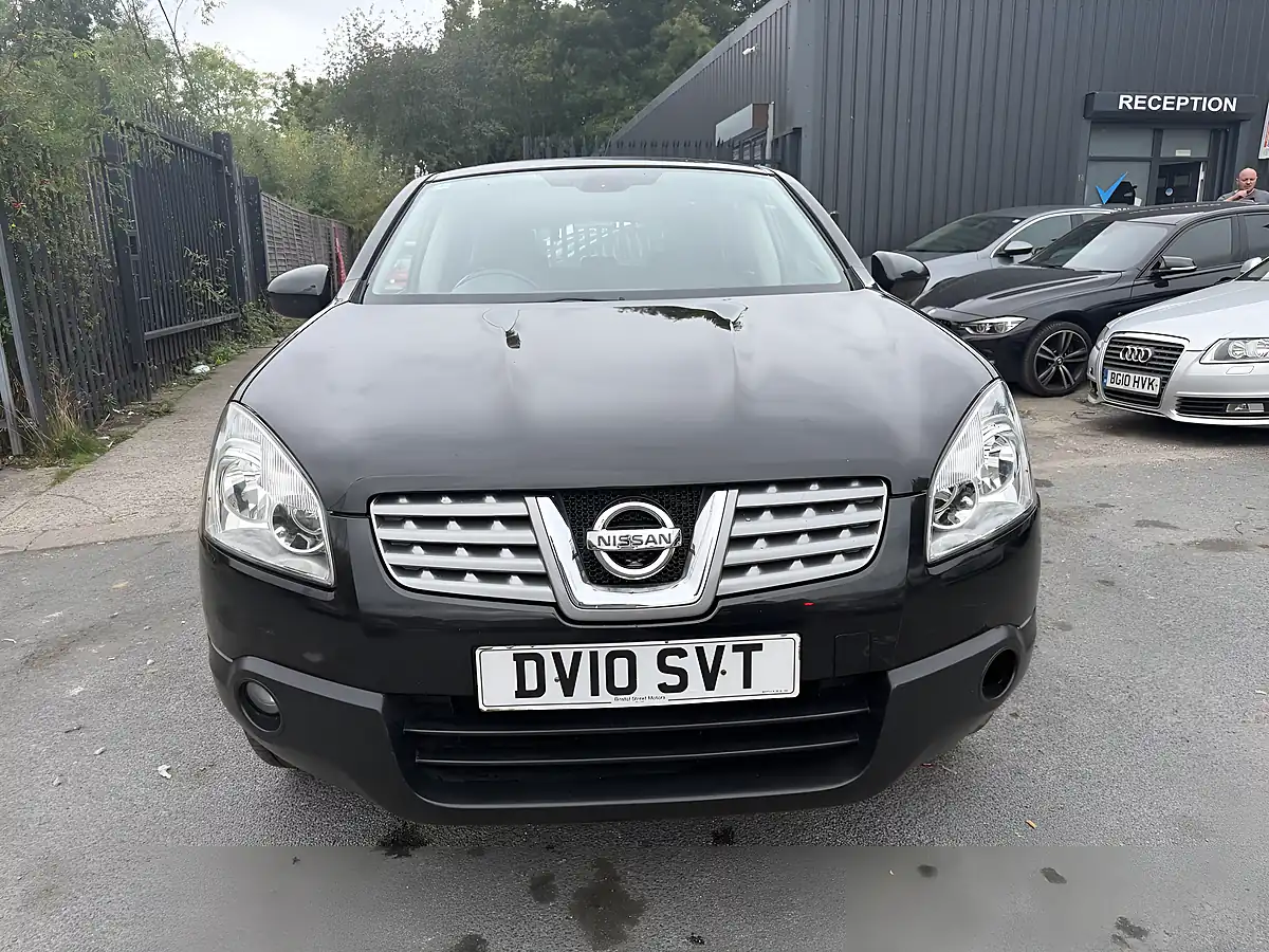 Used 2010 Nissan Qashqai Acenta Black - Interior and Exterior details 2