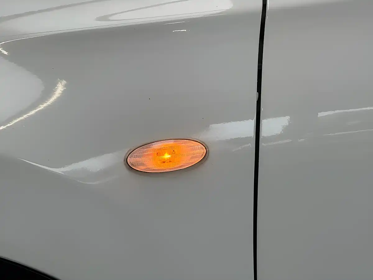 Used 2010 Nissan Qashqai Tekna White - Interior and Exterior details 18